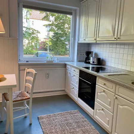 Haus Jenina 1 Apartment
