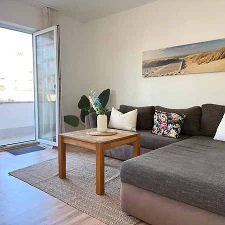 Haus Jenina 1 Apartamento *